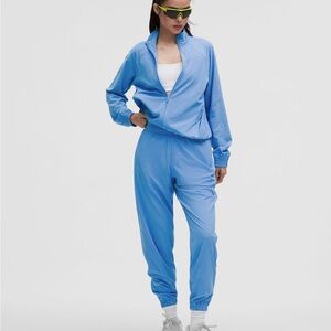 Lululemon Athletica Light Blue Jogger Set